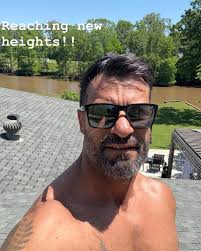 Sara and Ree Boudreaux (@ree_saranichole6) • Instagram photos and videos