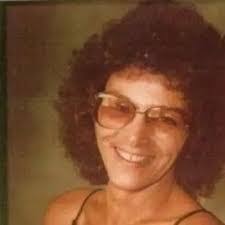 Loretta Berger's Instagram, Twitter & Facebook