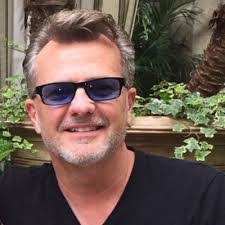 Freddy Carlson's Instagram, Twitter & Facebook