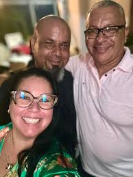 Saluuudooosss 👋🏼 Chicos estoy en PR y me encantaría poder compartir con  todos 🙏🏼