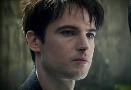 NO spoilers for the plot, just my feelings! I cried a lot and for a long  time... mainly because of the story, but also because we won't see Tom as  Morpheus anymore