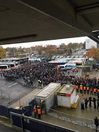 Hannover 96 erhält für das auswärtsspiel bei eintracht braunschweig (sonntag 6. Das Derby Von Eintracht Braunschweig Hannover 96 Netzwerk Und Kofas Ziehen Im Sicherheitsdiskurs Eine Positive Bilanz Kofas Hannover Berlin