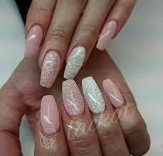 Light Pink And White Gel Nails With Glitter White Glitter Nails Glitter Gel Nails Prom Nails