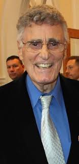 Hi fellow pville residents- I'm very sorry to announce that my dear  grandfather and long standing Pleasantville resident, Fernando Pinto, of  Hopper Street, passed away this weekend. I'm sharing my mother's post