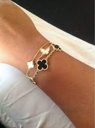 Van Clef Bracelet Van Cleef And Arpels Jewelry Women Jewelry Beautiful Jewelry