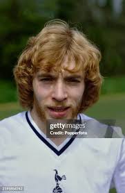 418 Steve Archibald Stock Photos, High-Res Pictures, and Images