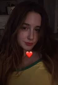 Rose Orr's Instagram, Twitter & Facebook