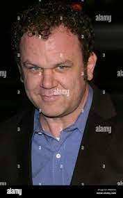 Wallace Reilly's Instagram, Twitter & Facebook