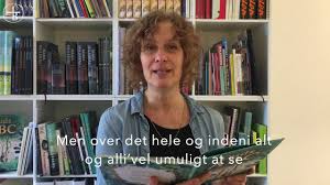 Hvis i er på jagt efter tekster, der virkelig kan noget med sprogets legende, eksperimenterende og poetiske sider og inspirere til mundballade, så er marianne iben hansen altid værd at kigge efter. Guds Abc Marianne Iben Hansen Laeser Op Youtube