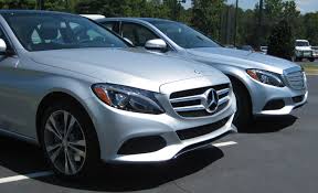 We analyze millions of used cars daily. Benzblogger Blog Archiv 2015 Mercedes Benz C300 Sport Vs C300 Luxury