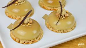 Entremets Individuels Poires Chocolat Caramel Poire Au Chocolat Gateaux Et Desserts Chocolat