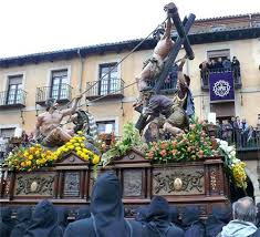 Maybe you would like to learn more about one of these? Paso De La Exaltacion De La Cruz Paso Que Sale El Dia D Flickr