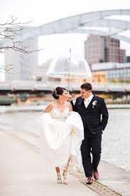 Love The Rochester Skyline In This Photo Jenny Berliner Photography Rochesternywedding Upstatenyweddi Upstate Ny Wedding Ny Wedding Finger Lakes Wedding
