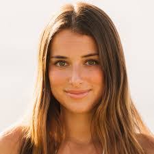 Adelina Gallegos's Instagram, Twitter & Facebook