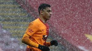 مصطفى محمد لاعب كرة قدم مصري، من ناشئي نادي الزمالك ، ويلعب حاليًا لنادي غلطة سراي في مركز الهجوم بنظام الإعارة من نادي نادي الزمالك. Ø¨Ø³Ø¨Ø¨ Ø§Ù„Ù…ØµØ±ÙŠ Ù…ØµØ·ÙÙ‰ Ù…Ø­Ù…Ø¯ Ø¥ÙŠÙ‚Ø§Ù ÙˆØªØºØ±ÙŠÙ… Ø±Ø¦ÙŠØ³ ØºÙ„Ø·Ø© Ø³Ø±Ø§ÙŠ Ø§Ù„ØªØ±ÙƒÙŠ ÙÙŠØ¯ÙŠÙˆ Rt Arabic