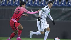 Jun 07, 2021 · y es que en el tiempo extra comenzó el show del árbitro panameño john pittí, quien marcó un dudoso penal a favor del cuadro de las barras y las estrellas y aunque después decretó un penalti para méxico, andrés guardado terminó por fallarlo, dándole así a los estadounidenses el título del torneo. El Historial De Mexico Contra Corea Partidos Torneos Y Resultados Goal Com