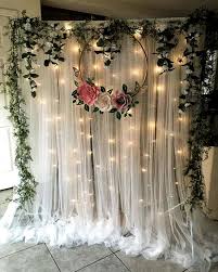 La inspiración es el primer paso para la decoracion de salon para bodas, así como establecer la temática del evento. Pin De Gustavo Acosta En Bodas Decoracion De Bodas Sencillas Escenario De La Boda Altares De Boda