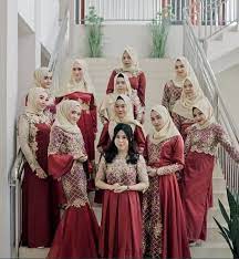 Model baju gamis brokat terbaru 2019 desain modern dan mewah mohon baca dekskripsinya dulu untuk menanyakan harga. 100 Inspirasi Model Baju Gamis Brokat Terbaru 2019 Kekinian Dan Modern Baju Fashion Muslim Pakaian Pesta Gaun Desainer