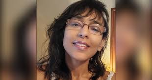 Sally Dodson's Instagram, Twitter & Facebook