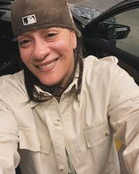 Happy birthday to all my 11/11 out there!! Happy birthday to us!! 🤍🎉🥂