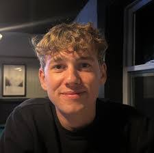 Ethan Hamlin's Instagram, Twitter & Facebook