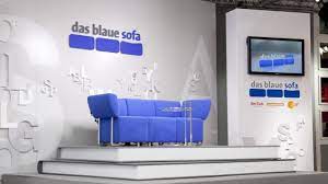 Mit 88 autorinnen und autoren aus aller welt sowie 24 moderatorinnen und. Hohepunkte Von Der Buchmesse Die Lange Nacht Des Blauen Sofas Archiv