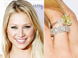 Anna Kournnikova S Stunning Yellow Diamond Engagement Ring Celebrity Engagement Rings Expensive Engagement Rings Celebrity Rings