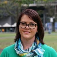 Anna Mitchener's Instagram, Twitter & Facebook