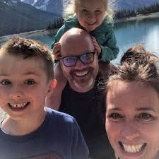 Brandon Winfield (@iamb_randon)