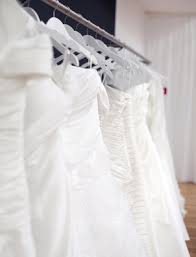 Alle produkte & shops mit ratenzahlung & ratenkauf finden. Service Finanzierung Fur Brautkleider In Berlin Und Brandenburg