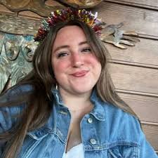 riley's believe it or not (@rileysauruss)