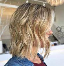 Golden Blond With Highlights Bob Best Short Haircuts For 2018 2019 Shortbobwithbangs Short Thin Hair Thin Hair Haircuts Hairstyles For Thin Hair
