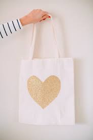Bit.ly/2d8ube1 these 25 diy tote bag pattern & tutorials tends to save us from carrying not so durable. Diy Cotton Bag Off 61