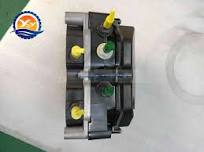 S17H0-E0042 S17H0-E0044 044404228L S17H0E0044 Original Urea Pump J08E P11C  E13C Excav