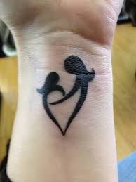 Resultado De Imagem Para Tatuagem Paz Amor E Fe Tatuagens Tatuagem Mae Mae Tatuada