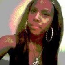 raven gaines (@simplyyraaee)