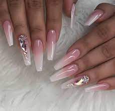 Si quieres lograr que tus uñas acrílicas luzcan al máximo, no dudes en hacer combinaciones entre este efecto y agregar diseños en 3d entre otros. Unas De Unas De Acrilico Sofy Aplicacion Y Diseno Facebook