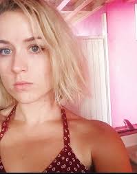 janae: ? ? ? ? (there's too many)” petri dish, post-kiss cultured mouth  microbes, gelly print text, oil