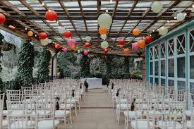 Bryony And Alisdair S Beautiful Winter Wedding Photography By Www Steviejayphotography Co Uk H Pavilion Wedding Beautiful Wedding Venues Chair Covers Wedding