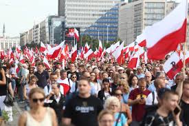 3 maja w gdyni z okazji 65 rocznicy września,. Marsz Powstania Warszawskiego 2019 Przeszedl Przez Warszawe Zdjecia Byla Tez Kontrmanifestacja Z Teczowa Flaga I Symbolem Polski Walczacej Polska Times