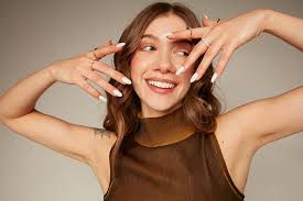 El talento de Lorena Saravia llega a la aviación