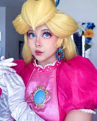 Natylikespizza's Cosplay added...