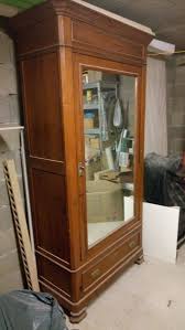 Elle est souvent ornée de décors régionaux ou intemporels. Achetez Armoire Ancienne Occasion Annonce Vente A Levignac De Guyenne 47 Wb161021739