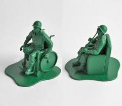 The green army men were andy's 200 miniature green plastic soldiers, led by sarge. Odditymall Unique Gifts Unusual Gift Ideas Green Army Men Army Men Toys Casualties Of War