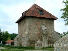 Located about 10 km from székesfehérvár and about 30 km from lake balaton. Szabadbattyani Szallas Es Etteremertekelesek Velemenyek Szabadbattyani Szallodakrol Ettermekrol