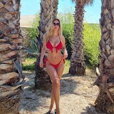 Lidija Bacic - Free pics, galleries & more at Babepedia