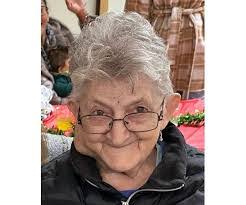 Dawn Minard's Instagram, Twitter & Facebook