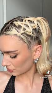 Lisa Escalona's Instagram, Twitter & Facebook