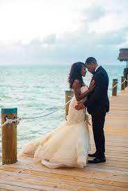 Luxurious Destination Wedding In Nassau Bahamas Chevita Leon Munaluchi Bride Beautiful Beach Wedding Beach Wedding Photos Wedding Photos