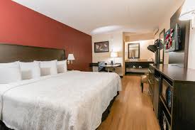 Multiple brick and mortar locations across the dc, md, and va areas. Wc1rgjvo8 Nogm